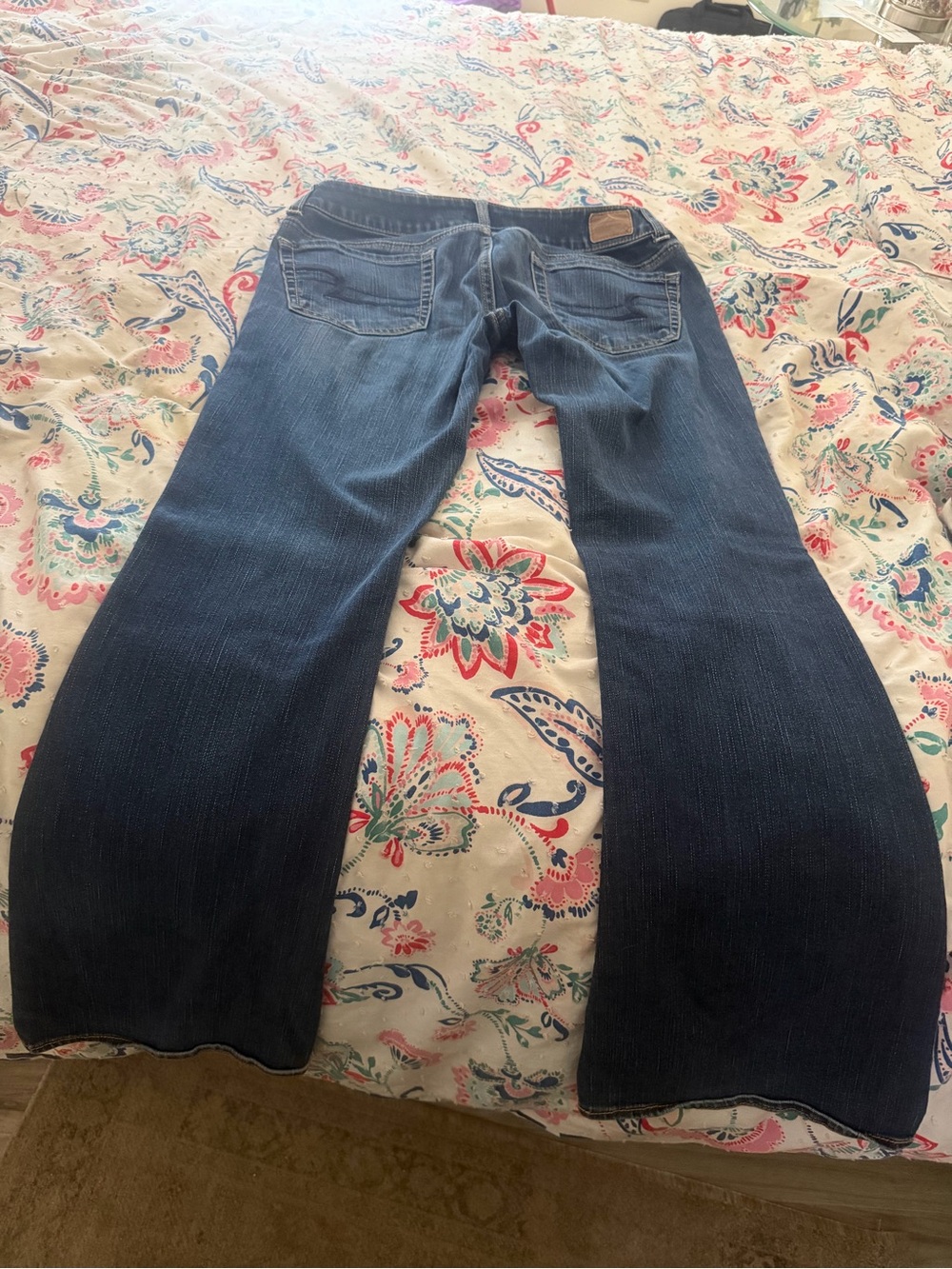 American Eagle Artist - 6 Short